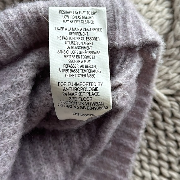 Anthropology “Moth” brand lilac sweater. - Picture 5 of 9